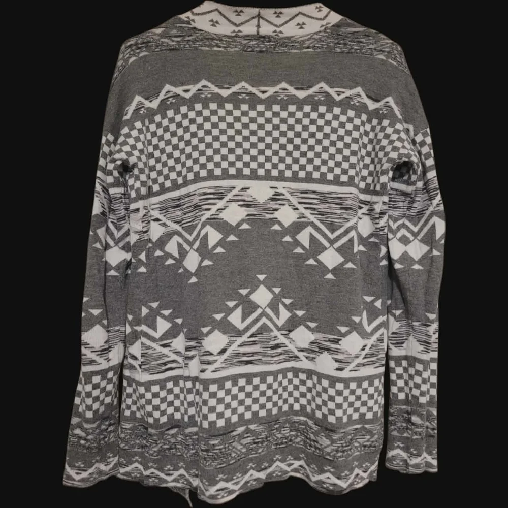 Pink Republic Womens Small Cardigan Shrug Gray White Aztec Open Front
